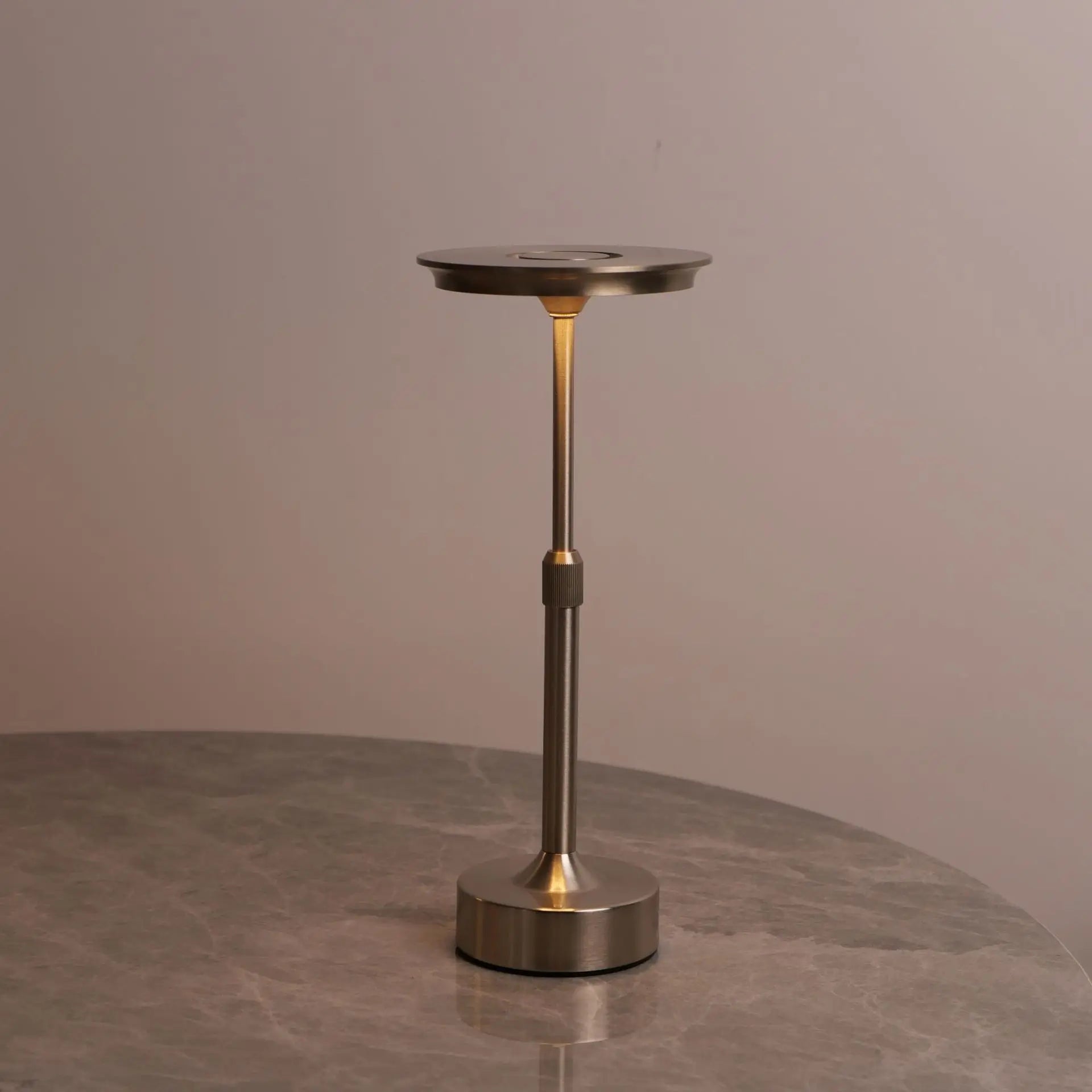 Telescopic Touch Table Lamp