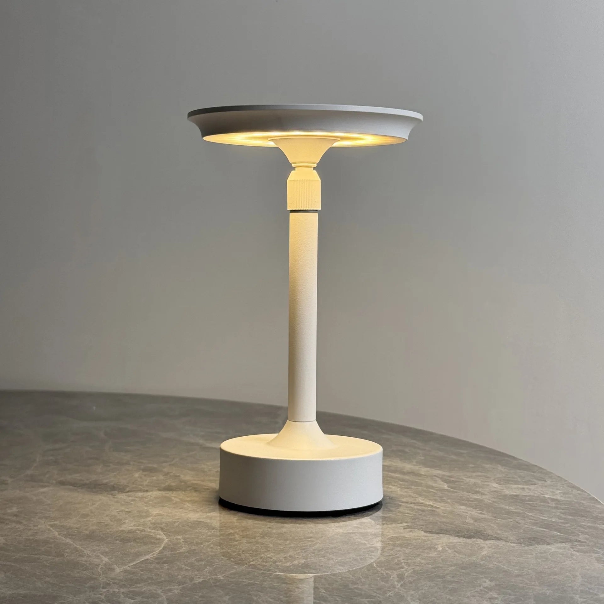 Telescopic Touch Table Lamp